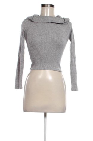 Bluză de femei Stradivarius, Mărime XS, Culoare Gri, Preț 37,99 Lei