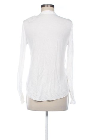 Дамска блуза Unbranded, Размер M, Цвят Екрю, Цена 10,22 €