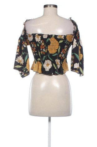 Дамска блуза Unbranded, Размер M, Цвят Многоцветен, Цена 10,22 €