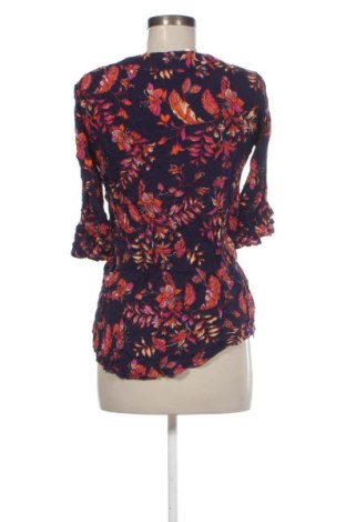 Дамска блуза Unbranded, Размер S, Цвят Многоцветен, Цена 10,22 €