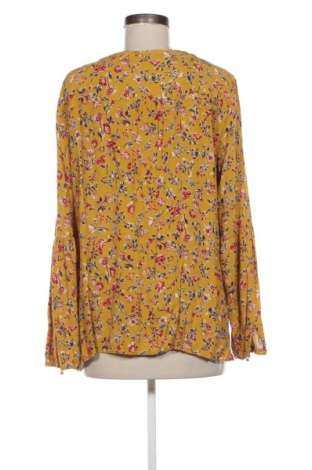 Дамска блуза Unbranded, Размер XXL, Цвят Многоцветен, Цена 10,00 €