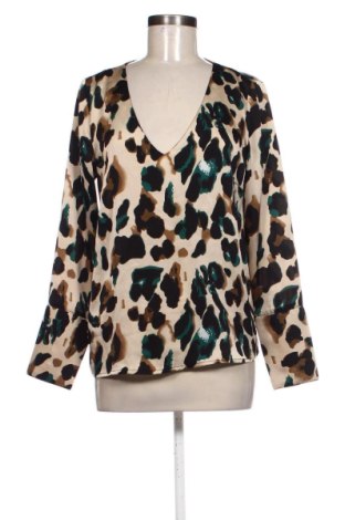 Дамска блуза VILA, Размер L, Цвят Многоцветен, Цена 15,75 €