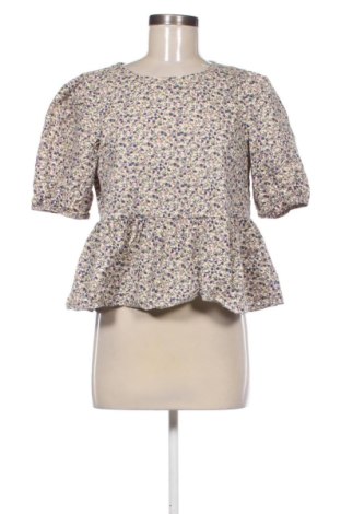 Bluză de femei Vero Moda, Mărime M, Culoare Multicolor, Preț 63,99 Lei