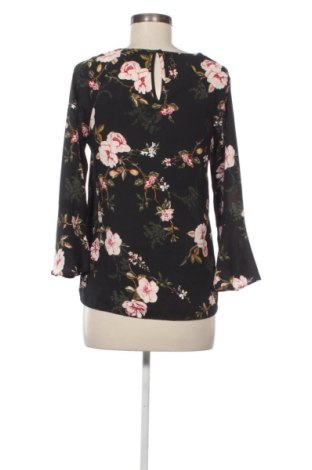 Női blúz Yessica, Méret S, Szín Sokszínű, Ár 1 699 Ft