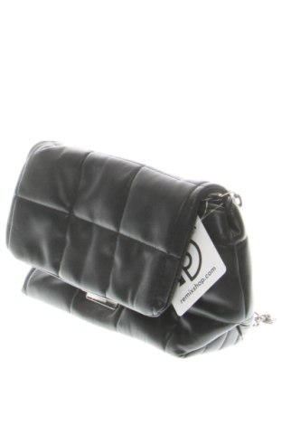 Dámská kabelka  Pull&Bear, Barva Černá, Cena  312,00 Kč