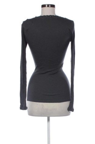 Дамска жилетка Unbranded, Размер S, Цвят Сив, Цена 15,33 €