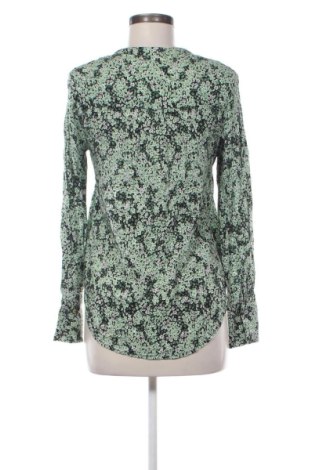 Дамска риза Gina Tricot, Размер S, Цвят Многоцветен, Цена 4,09 €