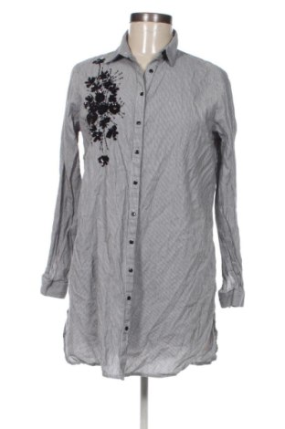 Дамска риза LC Waikiki, Размер M, Цвят Многоцветен, Цена 25,00 €