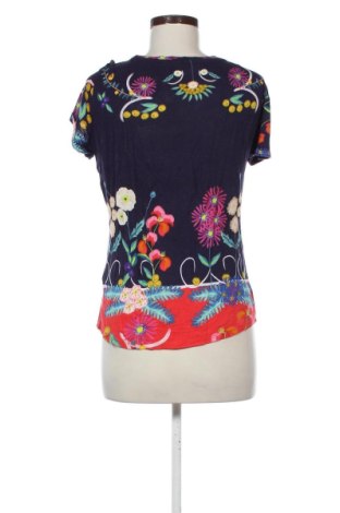 Női póló Desigual, Méret XS, Szín Sokszínű, Ár 5 785 Ft
