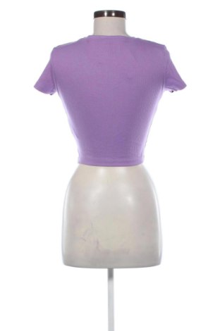 Damski T-shirt Fb Sister, Rozmiar S, Kolor Fioletowy, Cena 49,99 zł