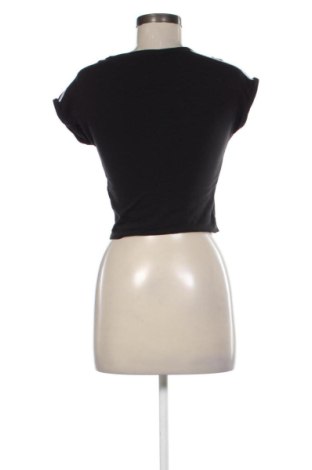 Дамска тениска Fb Sister, Размер XS, Цвят Черен, Цена 6,90 €