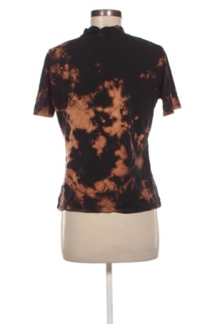 Dámské tričko NLY, Velikost L, Barva Vícebarevné, Cena  255,00 Kč