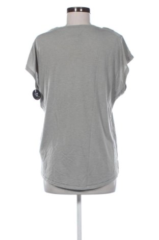 Dámské tričko Nike, Velikost L, Barva Šedá, Cena  879,00 Kč
