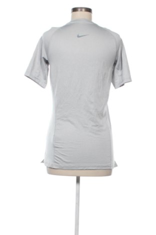Tricou de femei Nike, Mărime L, Culoare Gri, Preț 85,99 Lei