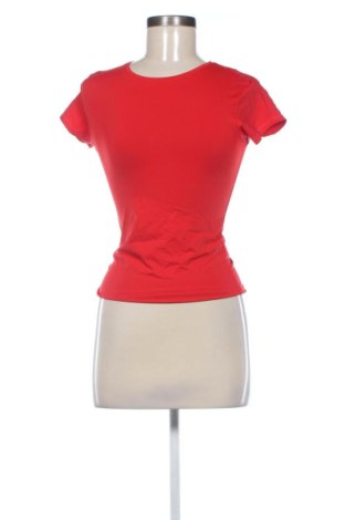 Damen T-Shirt Pull&Bear, Größe M, Farbe Rot, Preis 11,99 €