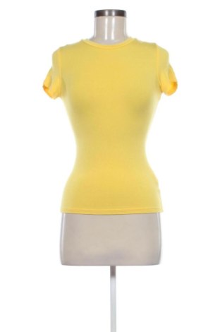 Dámské tričko SHEIN, Velikost S, Barva Žlutá, Cena  255,00 Kč