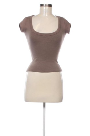 Дамска тениска Zara, Размер M, Цвят Кафяв, Цена 6,13 €