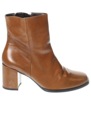 Botine de damă Gabor, Mărime 38, Culoare Maro, Preț 442,99 Lei