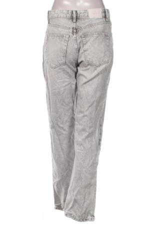 Дамски дънки Bershka, Размер M, Цвят Сив, Цена 15,33 €