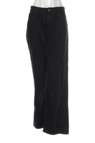 Női farmernadrág Bershka, Méret L, Szín Fekete, Ár 7 499 Ft