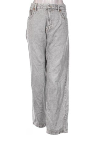 Dámské džíny  Bershka, Velikost XL, Barva Šedá, Cena  439,00 Kč