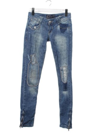 Γυναικείο Τζίν Bershka, Μέγεθος M, Χρώμα Μπλέ, Τιμή 11,99 €