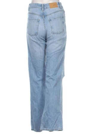 Дамски дънки Bershka, Размер S, Цвят Син, Цена 15,00 €