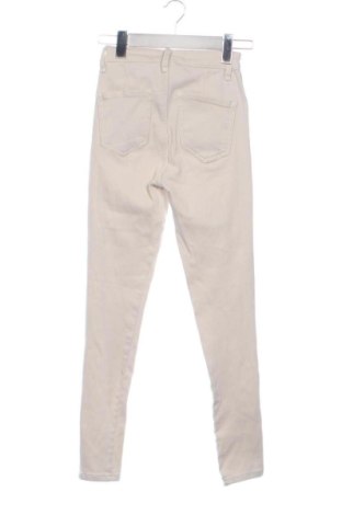 Дамски дънки Bershka, Размер XS, Цвят Екрю, Цена 15,00 €