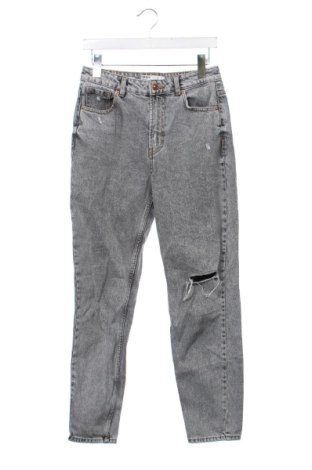 Дамски дънки Bershka, Размер S, Цвят Сив, Цена 15,33 €