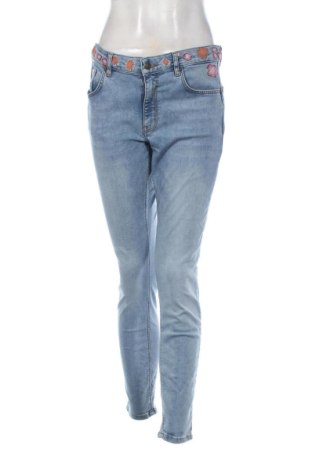 Női farmernadrág Desigual, Méret L, Szín Kék, Ár 19 239 Ft