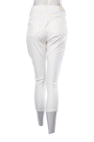 Női farmernadrág Fiorella Rubino, Méret XL, Szín Fehér, Ár 17 409 Ft