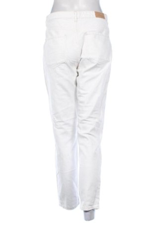 Damen Jeans Gina Tricot, Größe M, Farbe Weiß, Preis 22,99 €