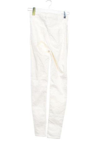 Дамски дънки H&M Divided, Размер XS, Цвят Бял, Цена 13,62 €