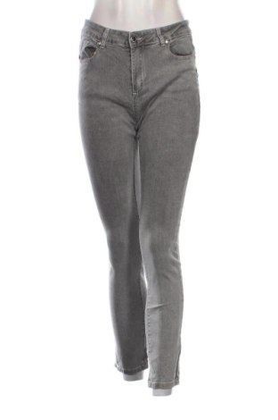 Damen Jeans Max&liu, Größe M, Farbe Grau, Preis € 9,99