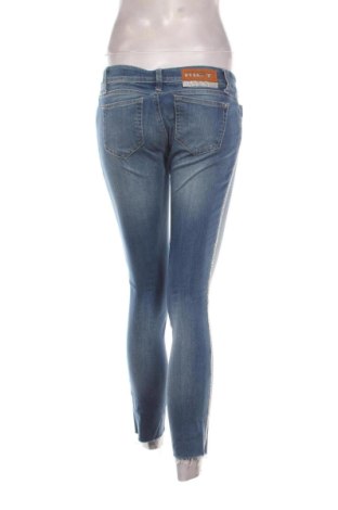Дамски дънки Met, Размер M, Цвят Син, Цена 11,24 €