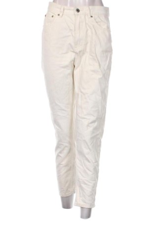 Damen Jeans Pull&Bear, Größe M, Farbe Ecru, Preis € 19,99