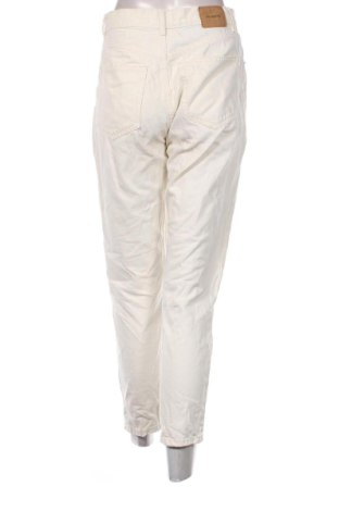 Damen Jeans Pull&Bear, Größe M, Farbe Ecru, Preis € 19,99