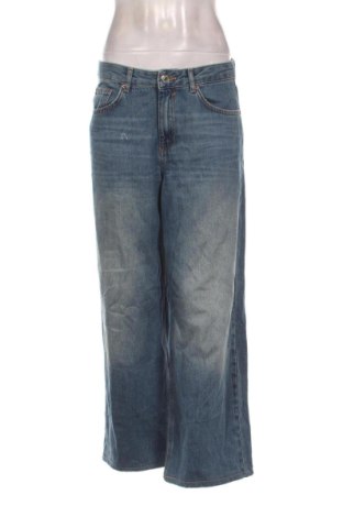 Dámske džínsy  Pull&Bear, Veľkosť M, Farba Modrá, Cena  17,95 €