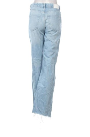 Дамски дънки Pull&Bear, Размер M, Цвят Син, Цена 12,27 €