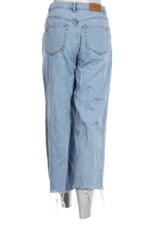 Damskie jeansy Pull&Bear, Rozmiar S, Kolor Niebieski, Cena 48,99 zł