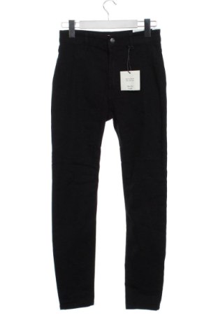 Dámske džínsy  Pull&Bear, Veľkosť XS, Farba Čierna, Cena  17,95 €