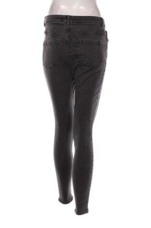 Γυναικείο Τζίν Reserved, Μέγεθος M, Χρώμα Μαύρο, Τιμή 12,00 €