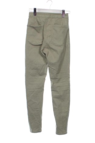 Дамски дънки Sinsay, Размер S, Цвят Зелен, Цена 9,33 €