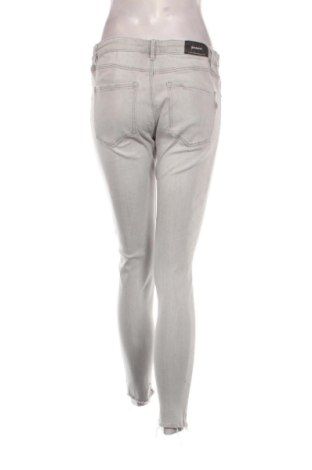 Damskie jeansy Stradivarius, Rozmiar L, Kolor Szary, Cena 52,99 zł