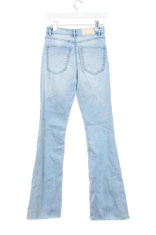 Blugi de femei Stradivarius, Mărime XS, Culoare Albastru, Preț 91,99 Lei