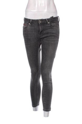 Дамски дънки Tommy Jeans, Размер M, Цвят Сив, Цена 38,85 €