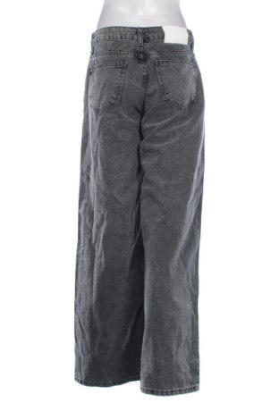 Дамски дънки Unbranded, Размер L, Цвят Сив, Цена 9,20 €