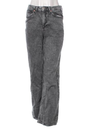 Blugi de femei Vero Moda, Mărime M, Culoare Gri, Preț 35,99 Lei