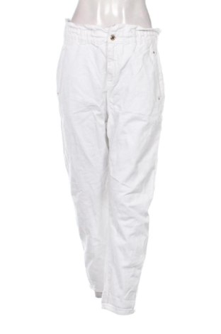 Női farmernadrág Zara, Méret M, Szín Fehér, Ár 6 989 Ft