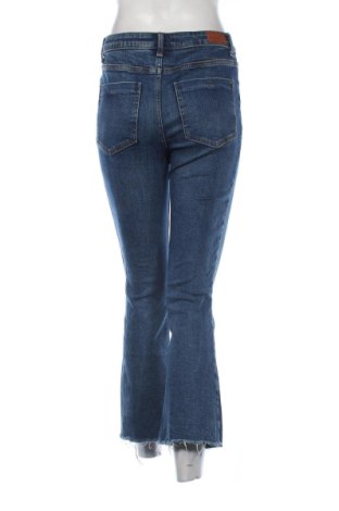 Blugi de femei Zara, Mărime M, Culoare Albastru, Preț 75,99 Lei